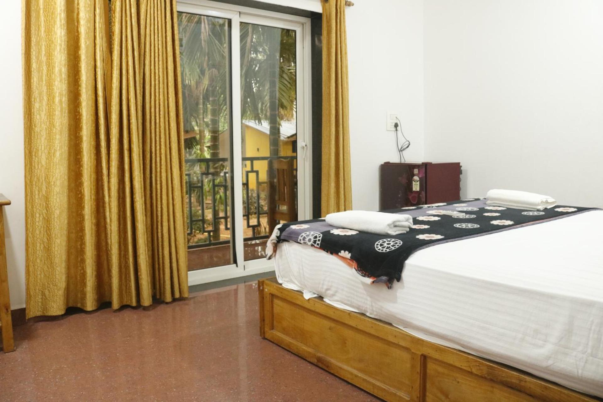 Lavish Exotic Hotel & Apartments Арамболь Экстерьер фото